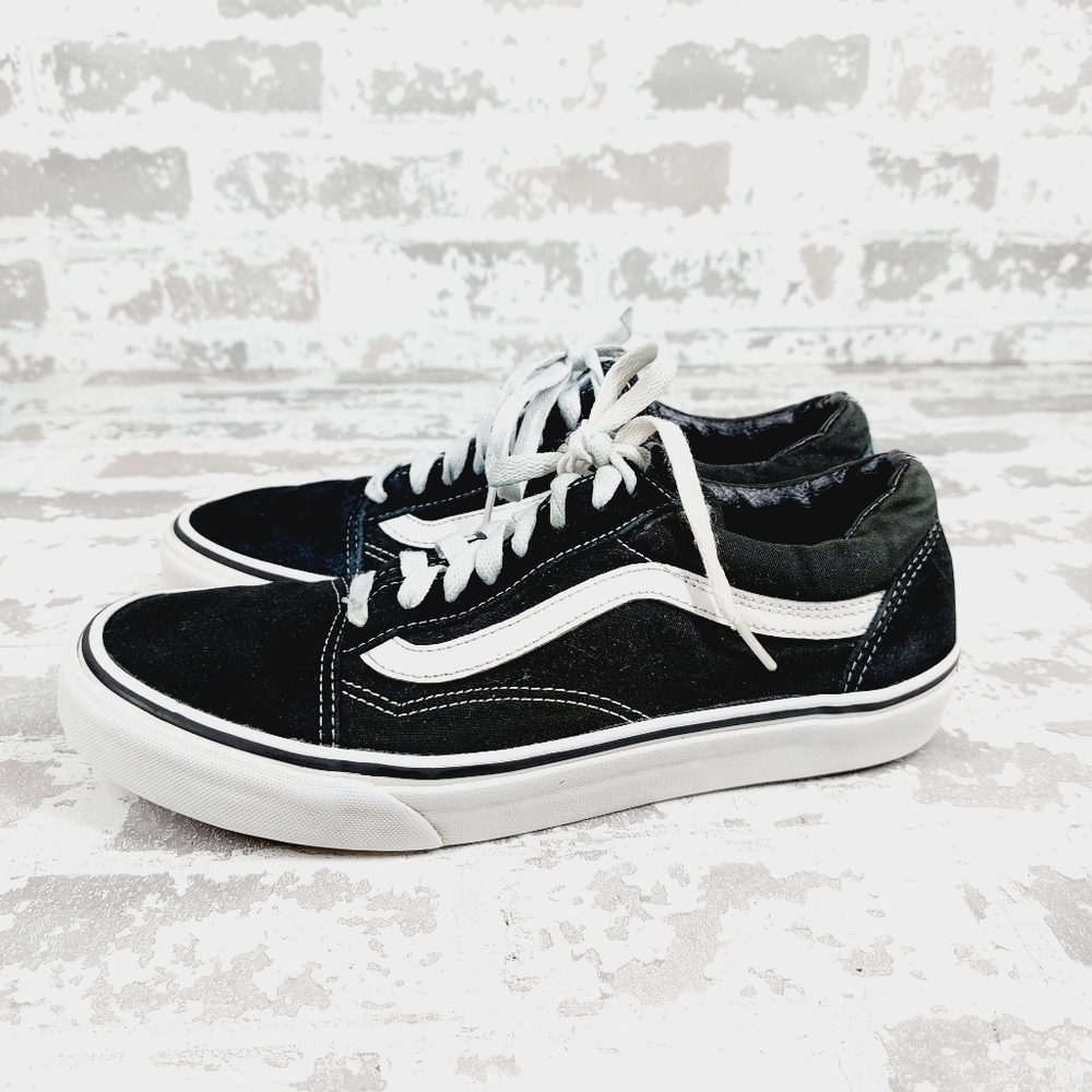 Vans Off The Wall Old Skool Black Suede Lace up Low-top Skate Sneakers